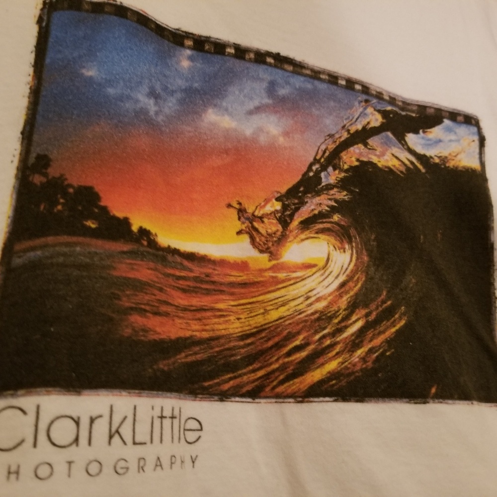 Hurley Tee - Picture 3 of 3